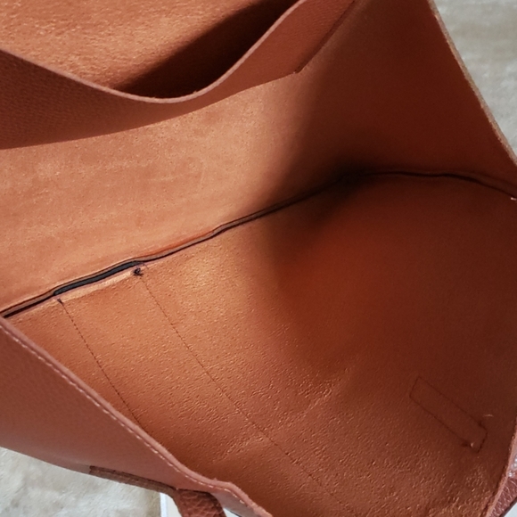 Vince Camuto Tote - Picture 5 of 6